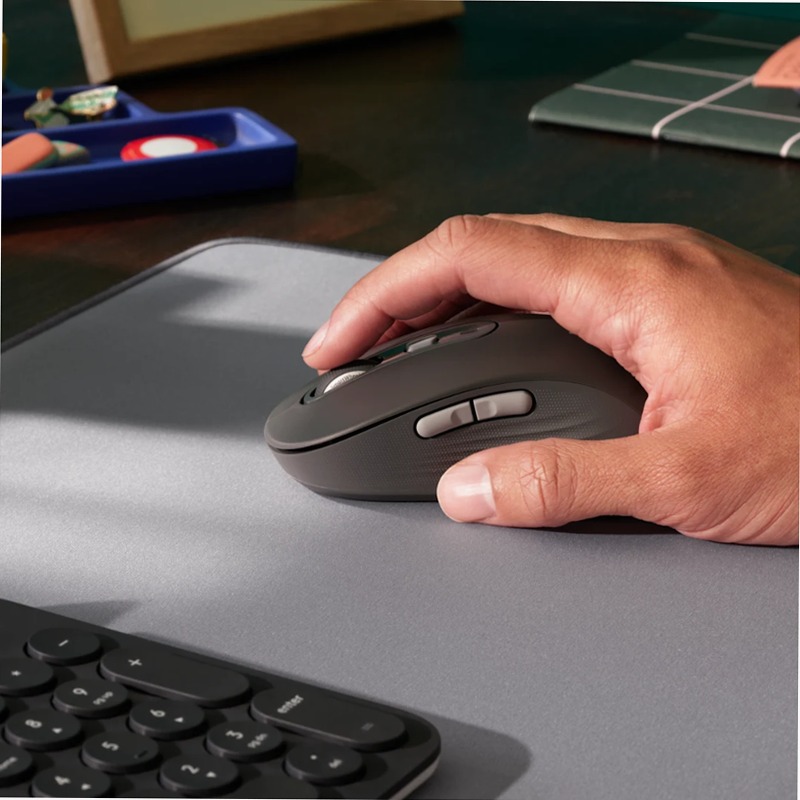 Signature Plus M750L - Mouse Versatile per Tutte le Mani