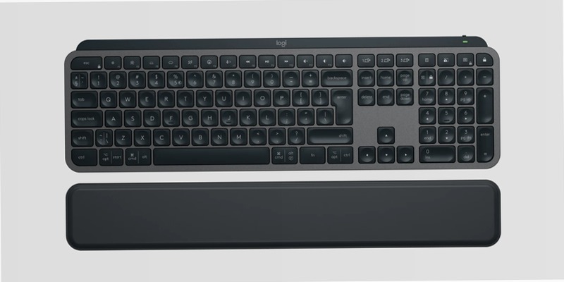 MX Keys S - Tastiera Bluetooth con Illuminazione Plastica IT