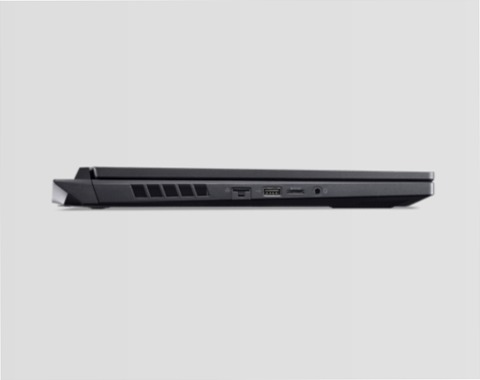 Acer Nitro 16 Notebook Gaming 32 1 TB Windows 16 pollici