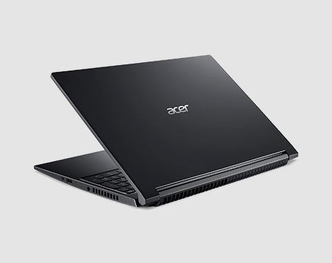 Acer Aspire 7 A715-75G Nero 8 512GB Windows Full HD (1920 x 1080) a 16:9 IPS