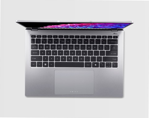 Acer Swift Go 14 OLED - Argento 16 1TB Windows 2880 x 1800