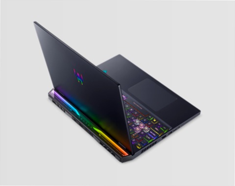 Predator Helios 18 Notebook Gaming 16 18 pollici