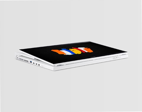 ConceptD 7 Ezel Pro Notebook - Bianco 32 1000 Windows 49.6