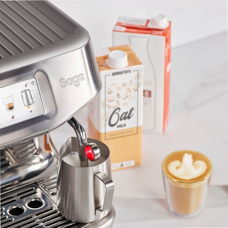the Barista Touch™ Impress - Estrarre il Caffè Freddo con Perfezione