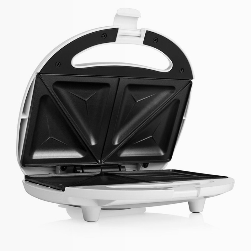Tristar SA-3052 - Il Sandwich Toaster Pratico e Efficiente