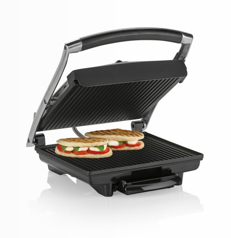 Tristar GR-2848 - Grill a Contatto Elegante e Versatile