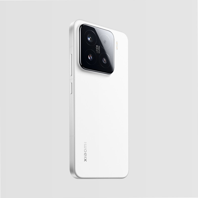 Xiaomi 15: Fotocamere Leica Innovanti