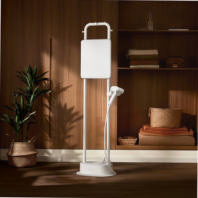 Steameer Xiaomi Verticale: Stiro a Vapore e Appendice Bianco
