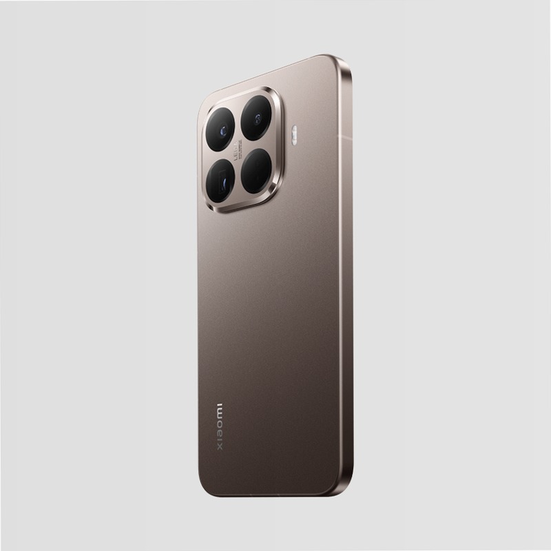 Xiaomi 15T Pro: teleobiettivo 5x Leica