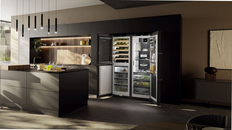 XRCbs 5295 peak BioFresh NoFrost Combinazione side-by-side con scomparto per il temperaggio dei vini