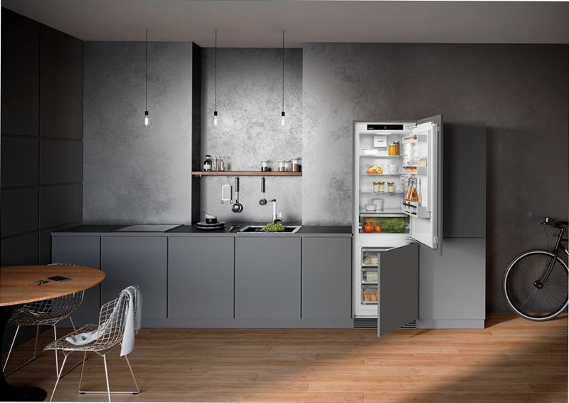 ICNd 5103 pure NoFrost Combinazione frigo-congelatore integrabile con EasyFresh e NoFrost
