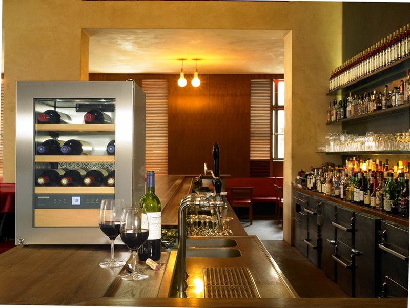 WKes GrandCru Cantina: Conserva i tuoi vini con precisione