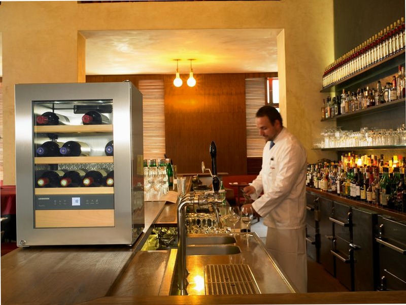 WKes GrandCru Cantina: Conserva i tuoi vini con precisione