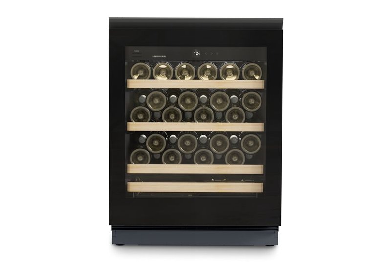 UWgb 3631 Vinidor Frigorifero per vini adatto all'installazione sottobanco per la tempera del vino