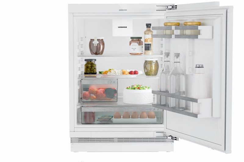 URc 3700 pure Frigorifero adatto all'installazione sottopiano
