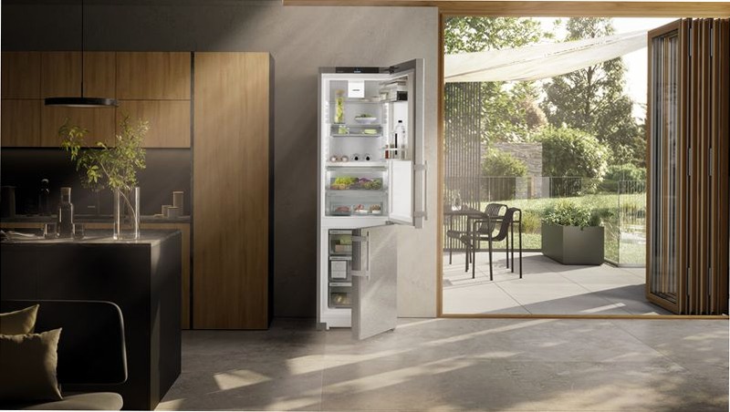 CBNsda 575i prime BioFresh NoFrost Combinazione frigorifero-congelatore con BioFresh e NoFrost