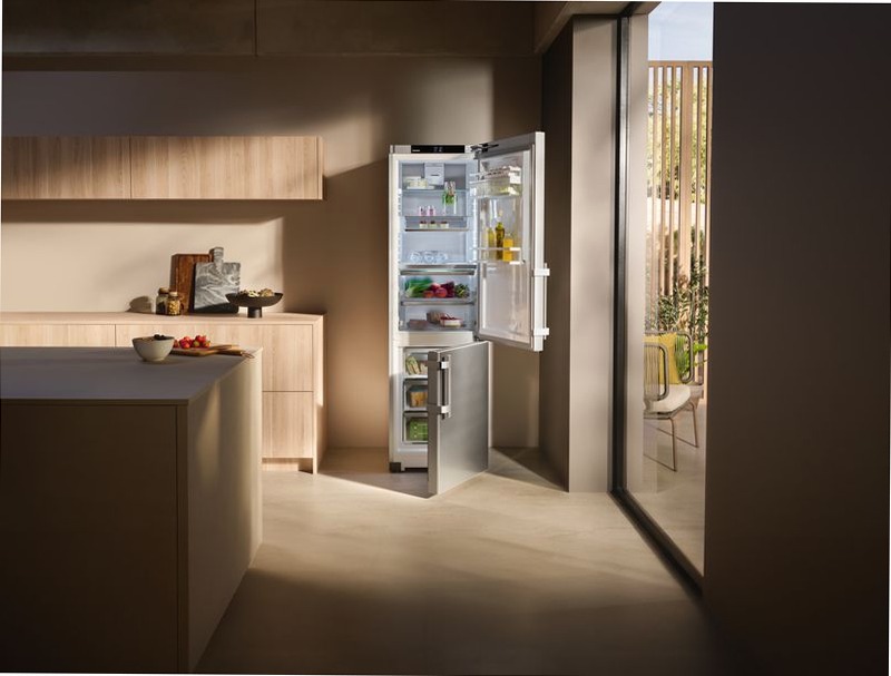CBNsda 575i prime BioFresh NoFrost Combinazione frigorifero-congelatore con BioFresh e NoFrost
