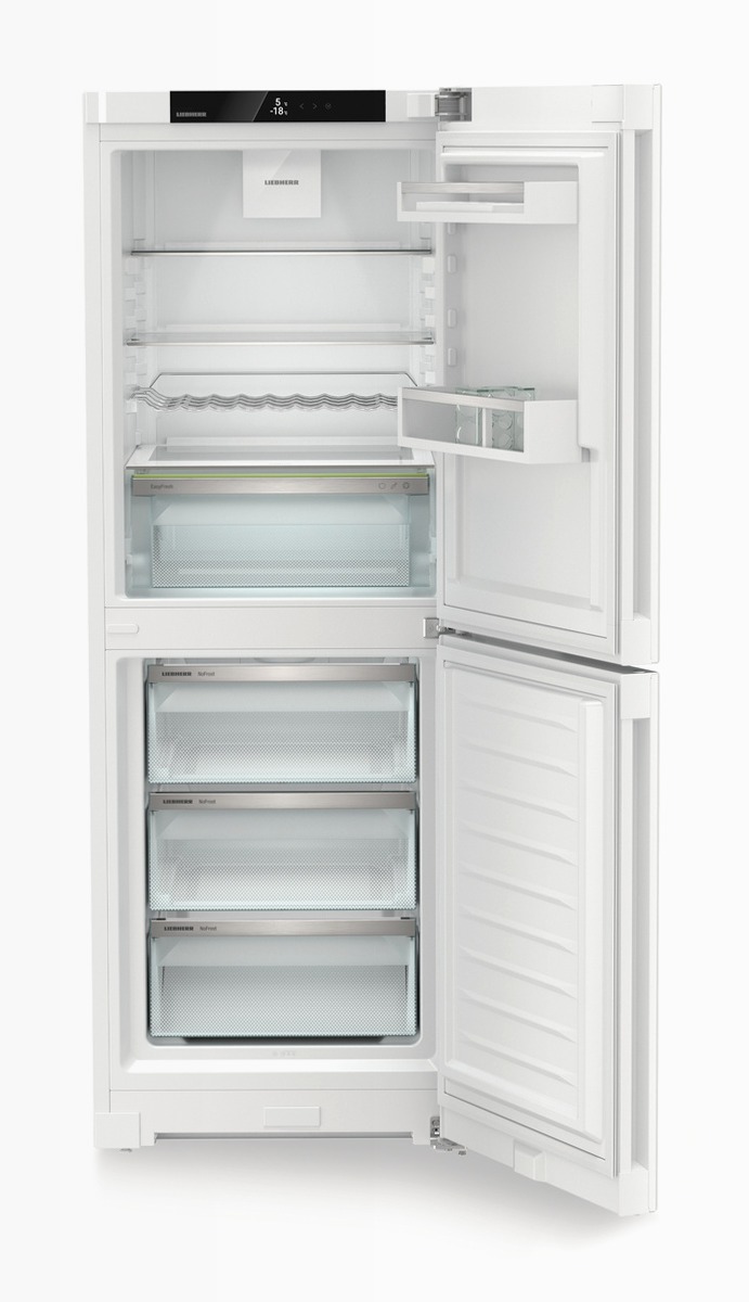 CNc 5023 plus NoFrost Combinazione frigo-congelatore con EasyFresh e NoFrost