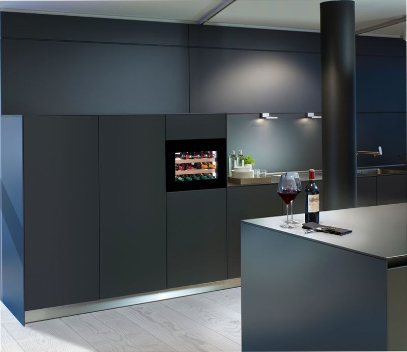 WKEgb 582 GrandCru Cantina Climatizzata