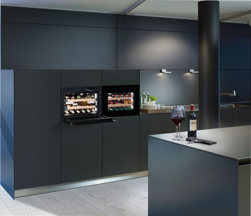 WKEgb 582 GrandCru Cantina Climatizzata