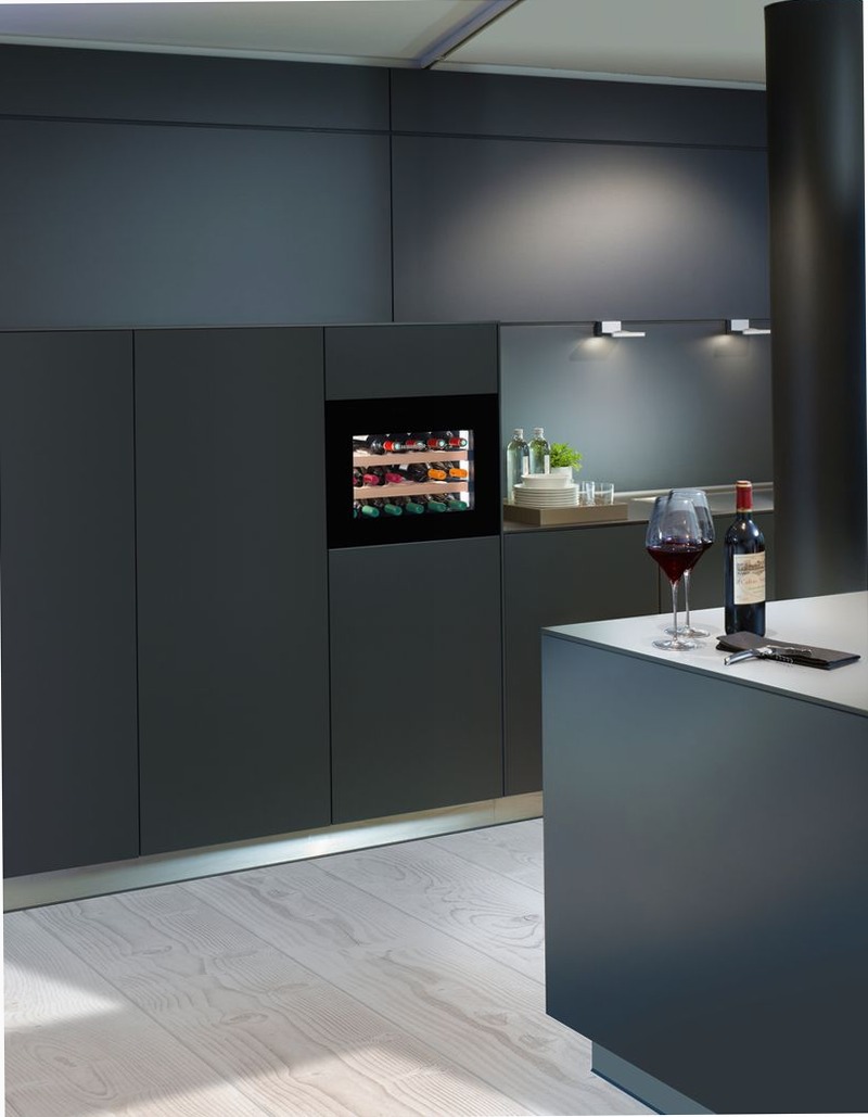 WKEgb 582 GrandCru Cantina Climatizzata