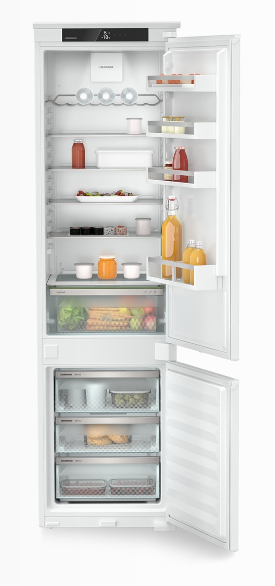 ICNSd 5603 pure NoFrost Combinazione frigo-congelatore integrabile con EasyFresh e NoFrost