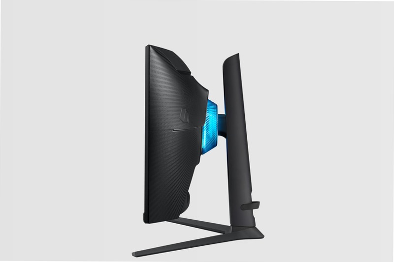 Monitor Gaming Odyssey G6 da 27'' QHD Curvo VA
