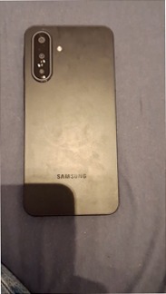 Galaxy A17: Grande Display, Fotocamere Avanzate e Sicurezza 6.7" 4GB 6GB Blu