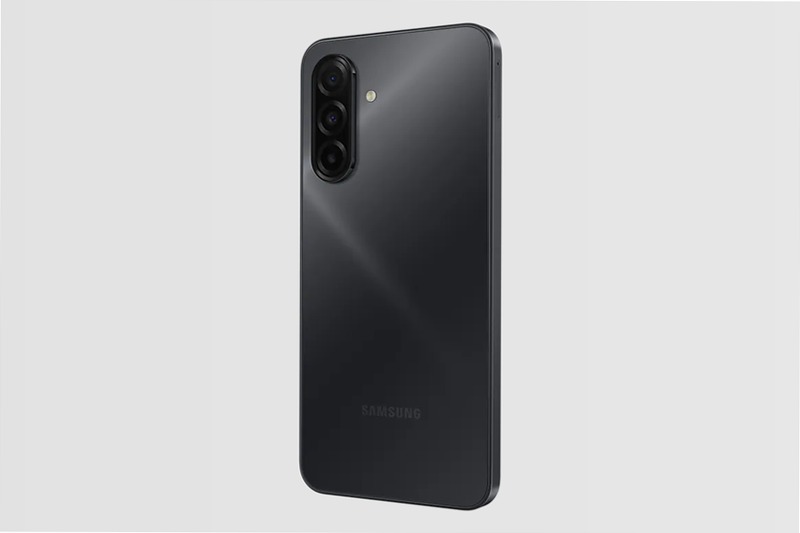 Galaxy A17: Grande Display, Fotocamere Avanzate e Sicurezza 6.7" 4GB Nero