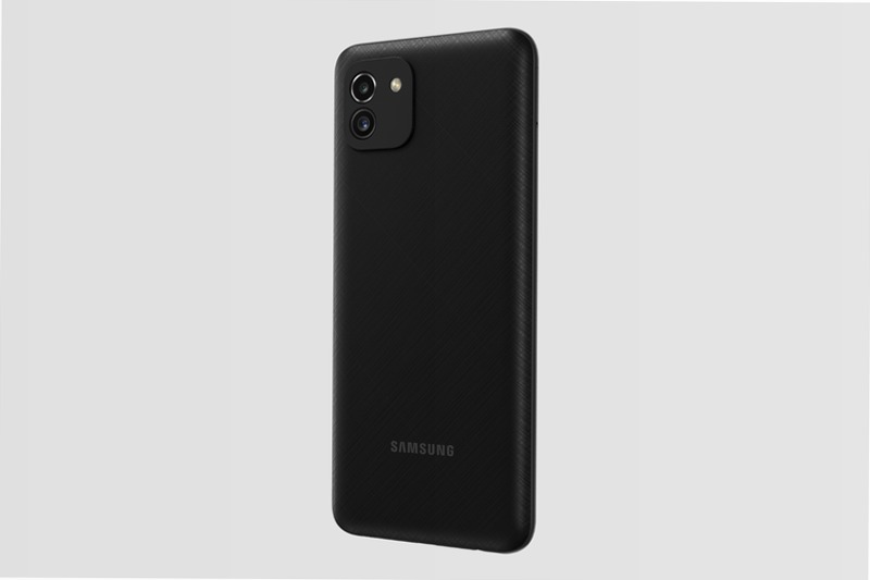 Galaxy A03 - Smartphone Moderno e Funzionale 6.5" 4GB 4GB Nero