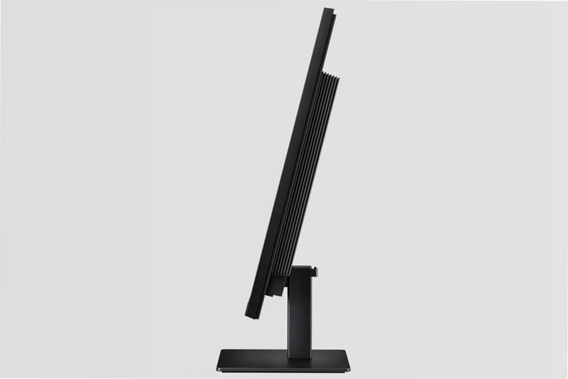 32" ViewFinity S7 S70H 4K UHD Monitor Nero VA 3840 x 2160
