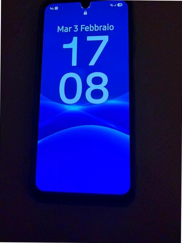 Galaxy A17 5G: Sfoglia con Stile e Connessione Veloce 4GB Nero
