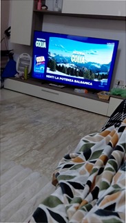 43" Crystal UHD U8000F 4K Vision AI Smart TV Nero