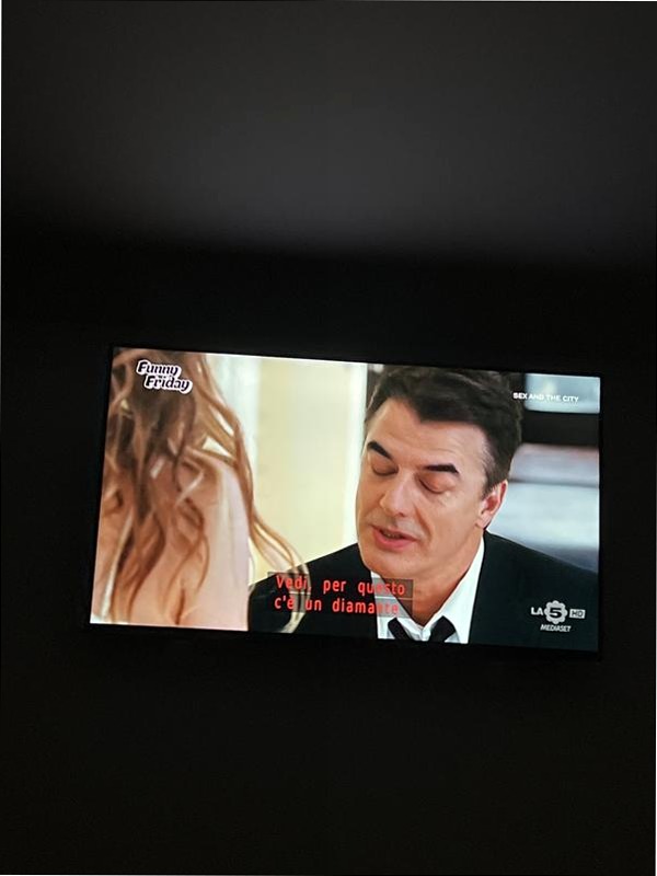 43" Crystal UHD U8000F 4K Vision AI Smart TV Nero