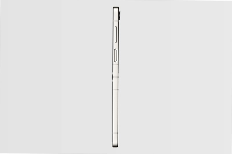 Galaxy Z Flip5 6.7" 8GB Beige