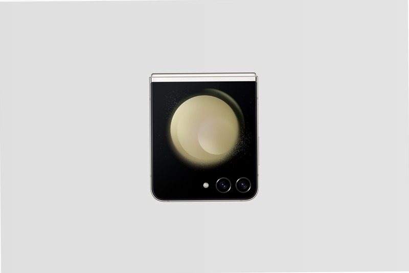 Galaxy Z Flip5 6.7" 8GB Beige