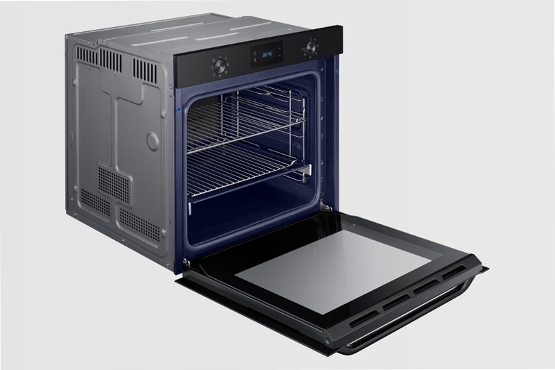 Forno Multifunzione Serie Avant NV75K3340RB | Samsung IT 75 A Nero