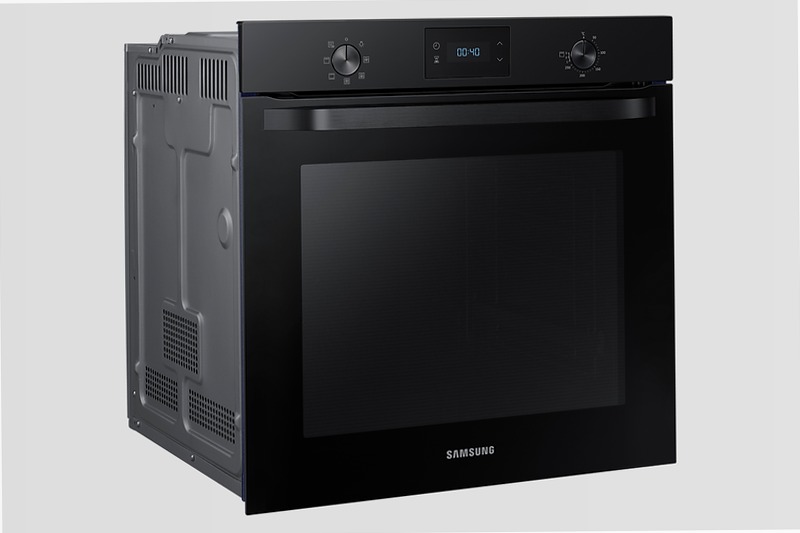 Forno Multifunzione Serie Avant NV75K3340RB | Samsung IT A