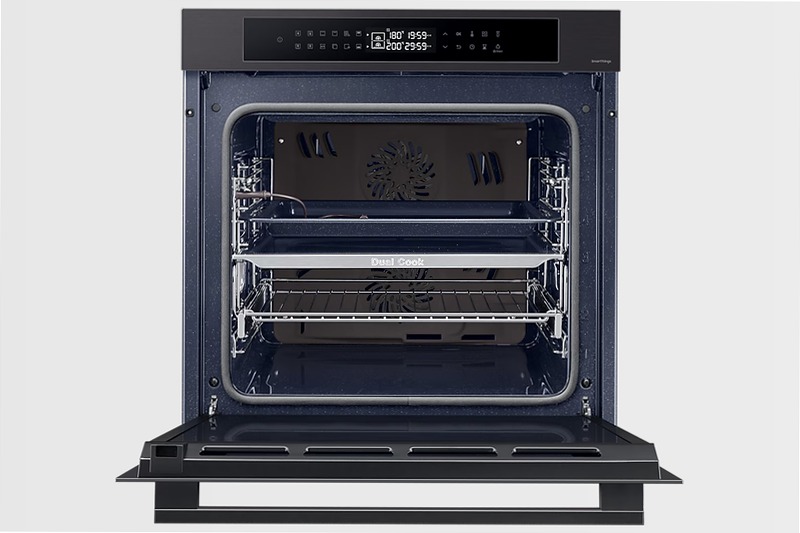 Forno Samsung Dual Cook Serie 4 76L NV7B4240UBB A