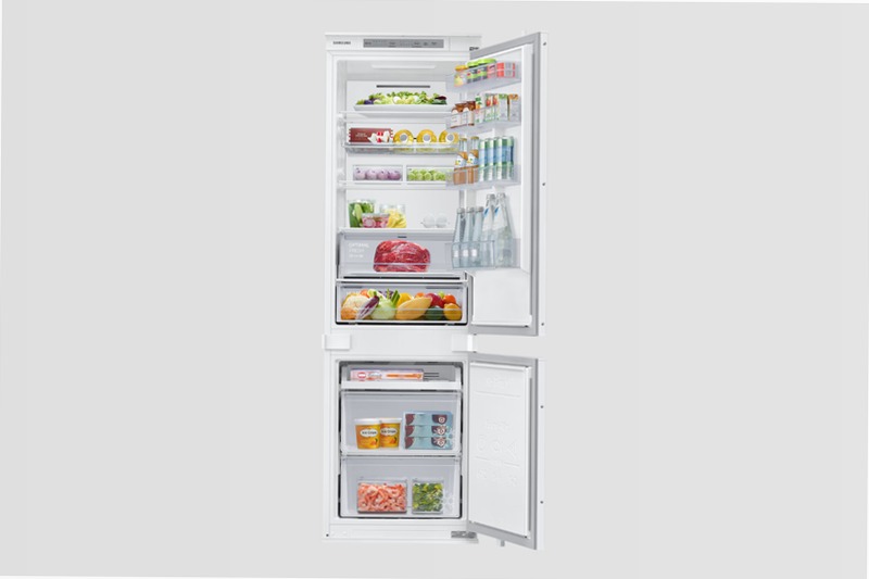Frigorifero Combinato Samsung F1RST™ - 267L Total No Frost E