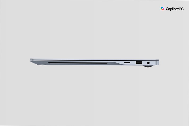 Galaxy Book4 Edge (16", X Elite, 16GB), Copilot+ PC Windows 16 22 16"