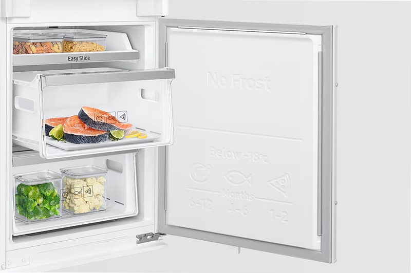 Frigorifero Combinato F1RST™ BRB260087WW Bianco Incasso
