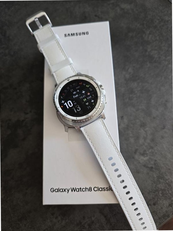 Galaxy Watch8 Classic (Bluetooth, 46 mm)
