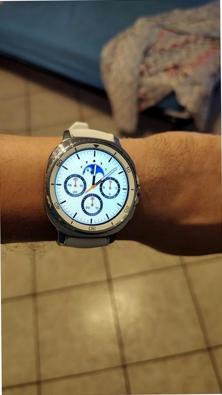 Galaxy Watch8 Classic (Bluetooth, 46 mm)
