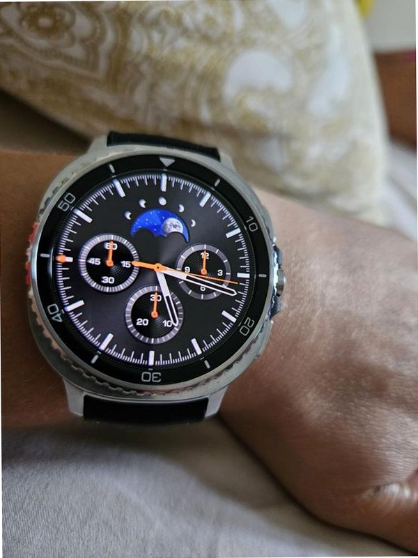 Galaxy Watch8 Classic (Bluetooth, 46 mm)
