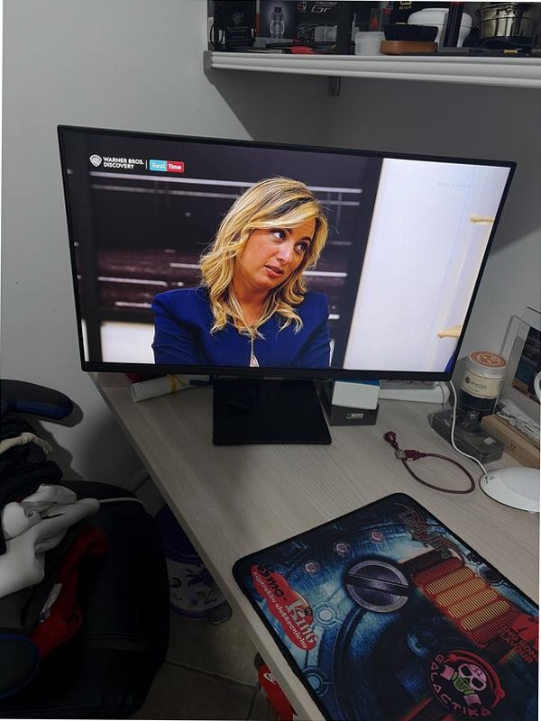 24" Full HD F6000 Smart TV (2025) Nero