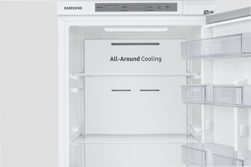 Frigorifero Combinato Samsung F1RST™ - 267L Total No Frost