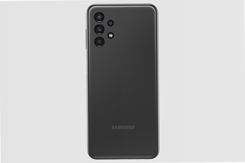 Galaxy A13 - Schermo 6.6 pollici e sistema fotocamera quadruple 6.6" 8GB Nero