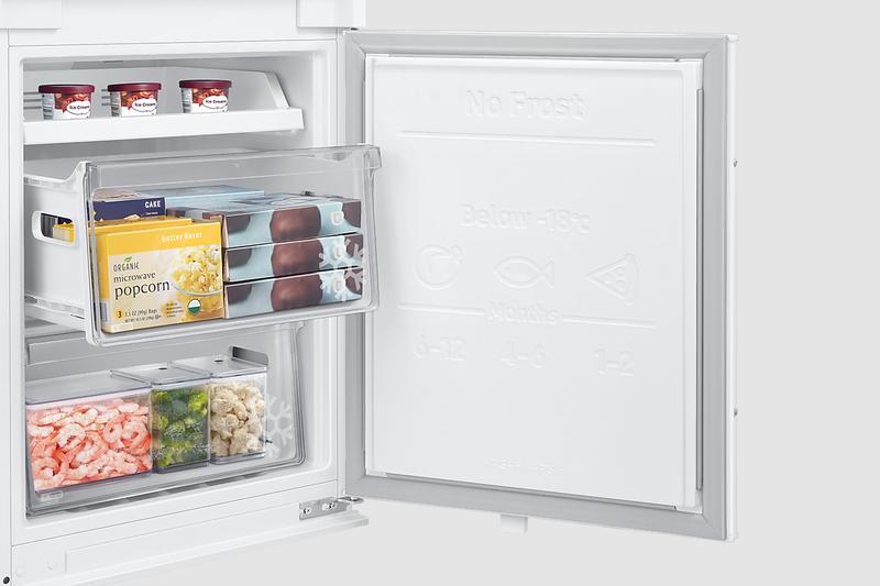 Frigorifero Combinato F1rst 60 AI 1.78m 264L Total No Frost Bianco D Incasso