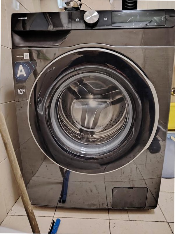 Lavatrice Samsung AI Control Ecodosatore 10Kg Nero